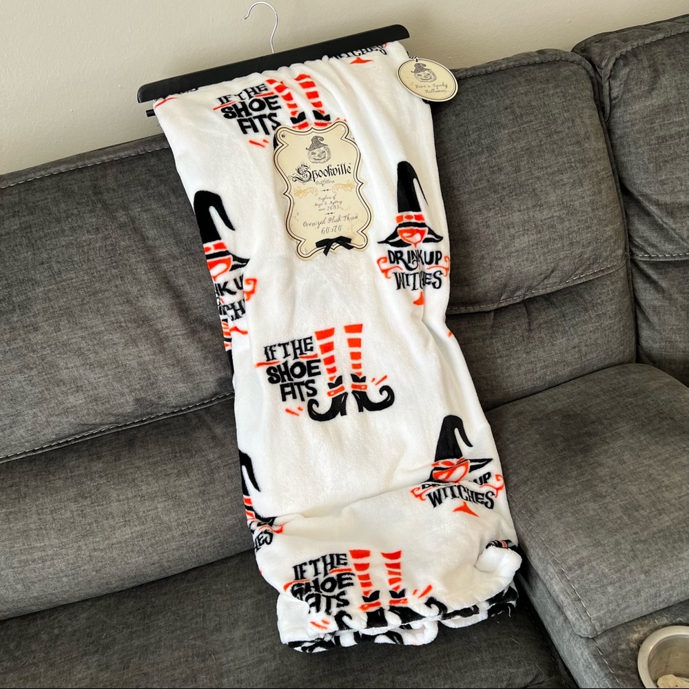 Halloween Witch Super Soft Plush Throw Blanket